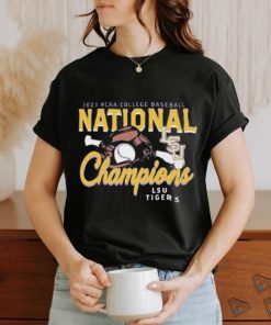 LSU Tigers Women’s 2023 NCAA Men’s Baseball College World Series Champions Glove & Bat T Shirt