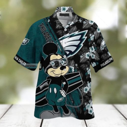 Mickey Mouse Disney NFL Philadelphia Eagles Hawaiian Shirt Summer Beach Gift