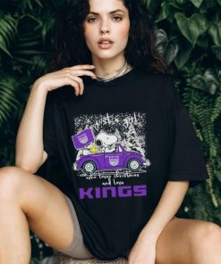 Official Snoopy and Woodstock Peanuts just a girl who lover Christmas and love sacramento kings T shirt