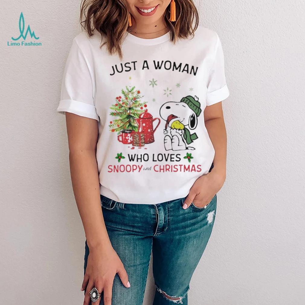 Official Just a woman who love snoopy Yankees and halloween shirt