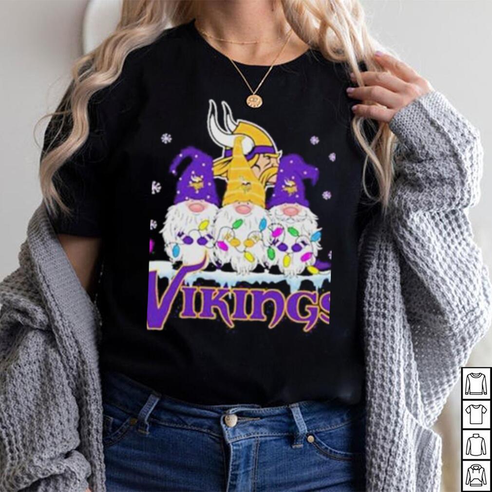 Minnesota Vikings Football Gnomes Christmas 2023 shirt - Guineashirt  Premium ™ LLC