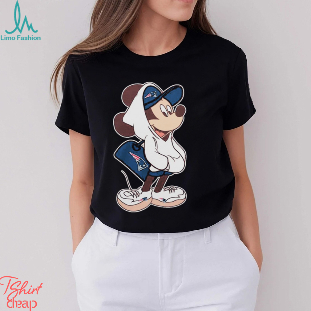 New England Patriots NFL x Disney Mickey Mouse Cartoon Shirt