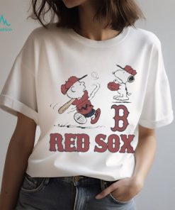 Peanuts Charlie Brown And Snoopy Playing Baseball Boston Red Sox T Shirt