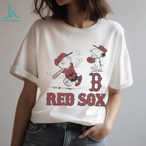 Peanuts Charlie Brown And Snoopy Playing Baseball Boston Red Sox T Shirt