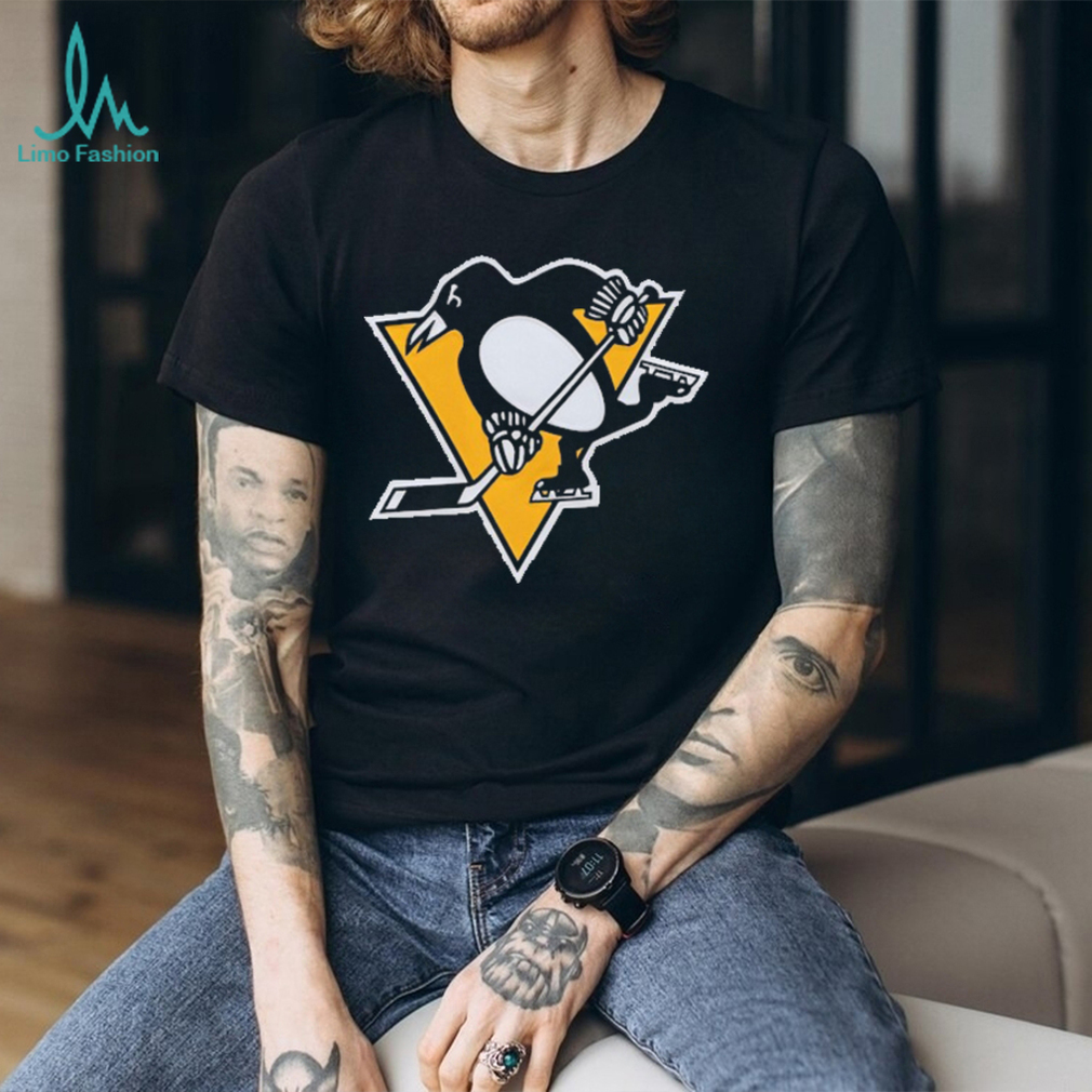 Pittsburgh Penguins Women's T-Shirt - Grey V-Neck Tri-Blend (4 sizes  available)