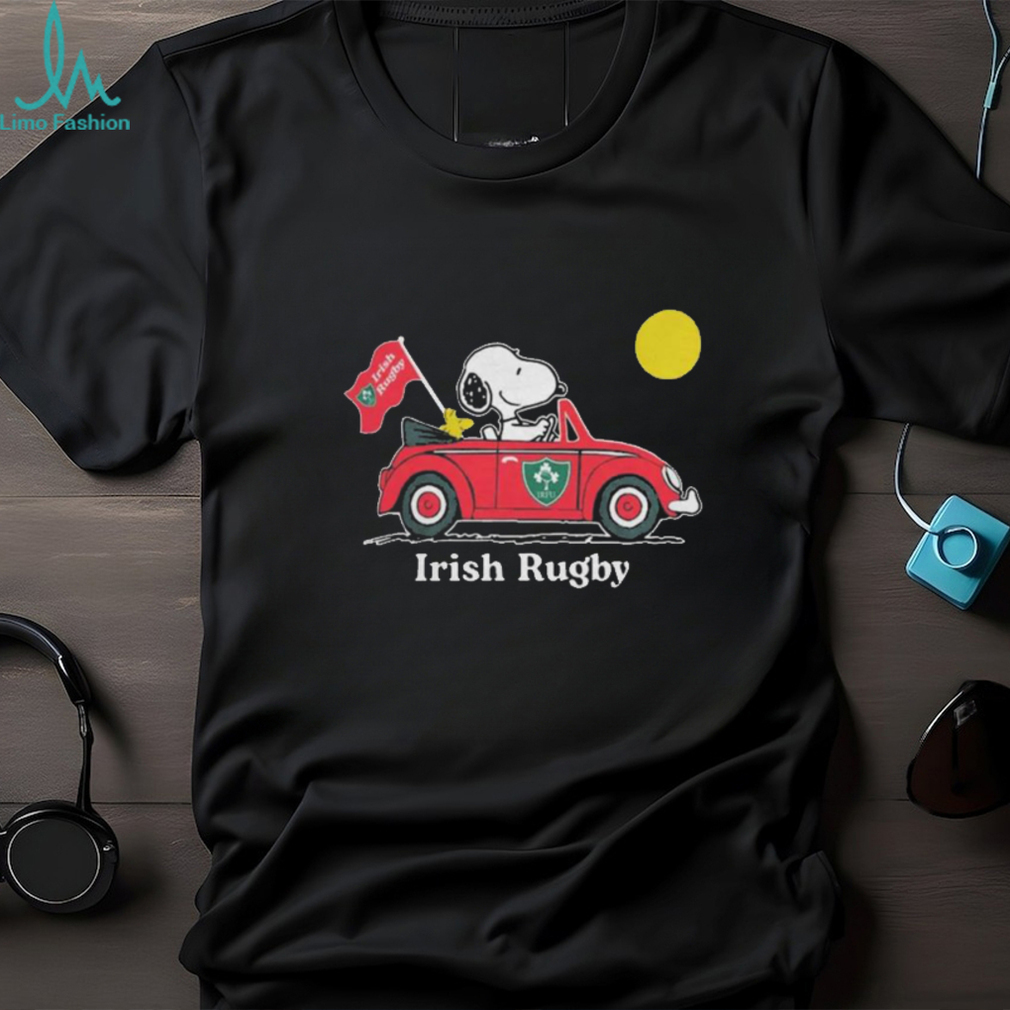 Snoopy And Woodstock Irish Rugby On Car 2023 t shirt Snoopy And Woodstock Irish Rugby On Car 2023 t shirt