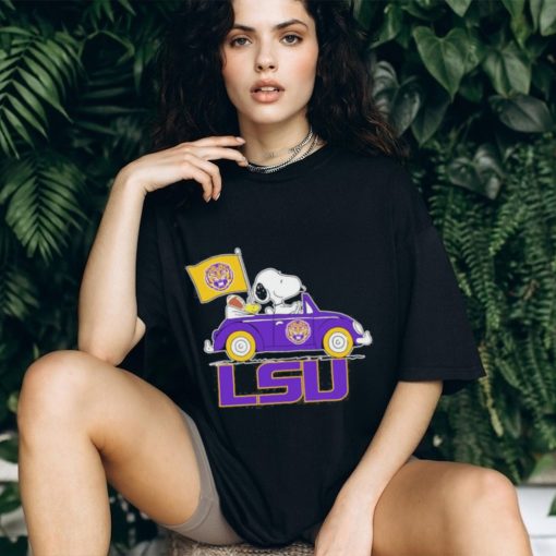 Snoopy and woodstock car lsu logo flag shirt