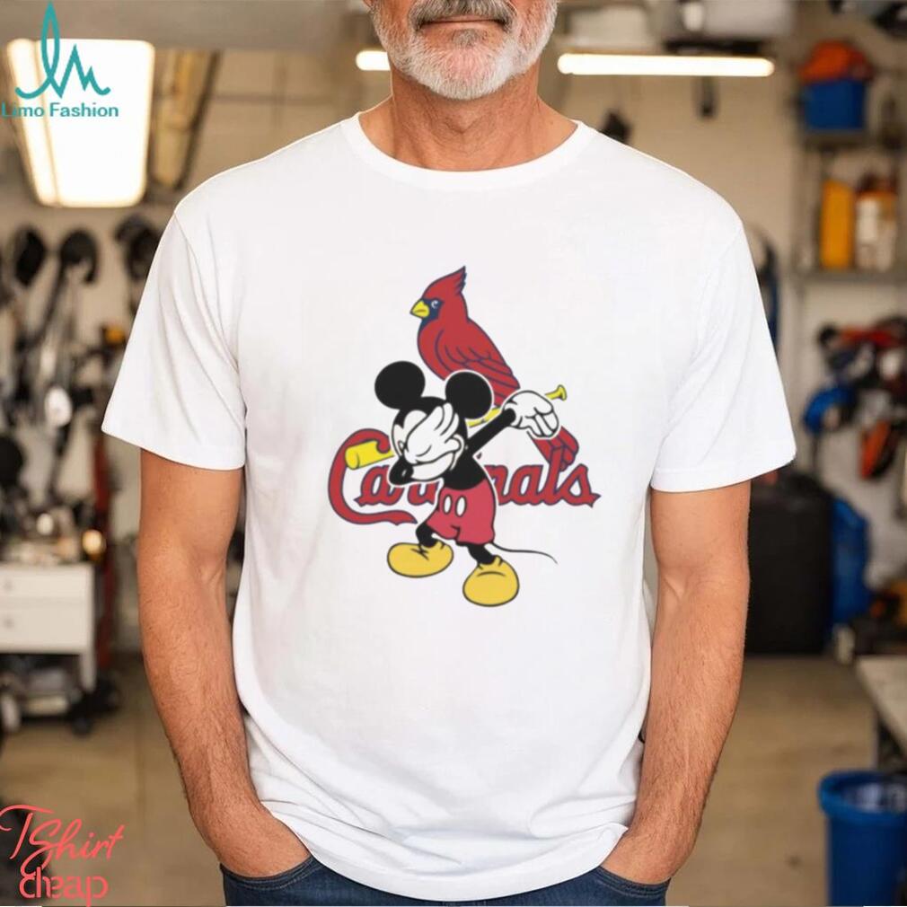 St.Louis Cardinals MLB Baseball Dabbing Mickey Disney Sports T Shirt -  Limotees