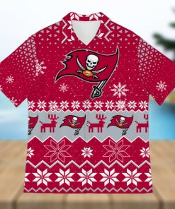 Tampa Bay Buccaneers Snowflake Pattern 3D Hawaiian Shirt Christmas Gift