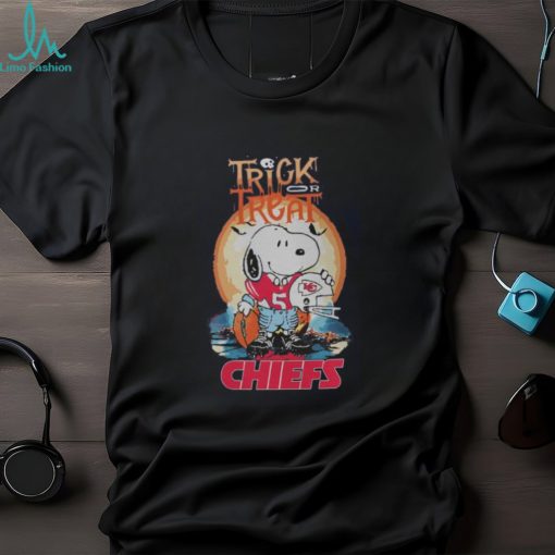 Trick Or Treat Snoopy Teams Kansas City Chiefs Shirt