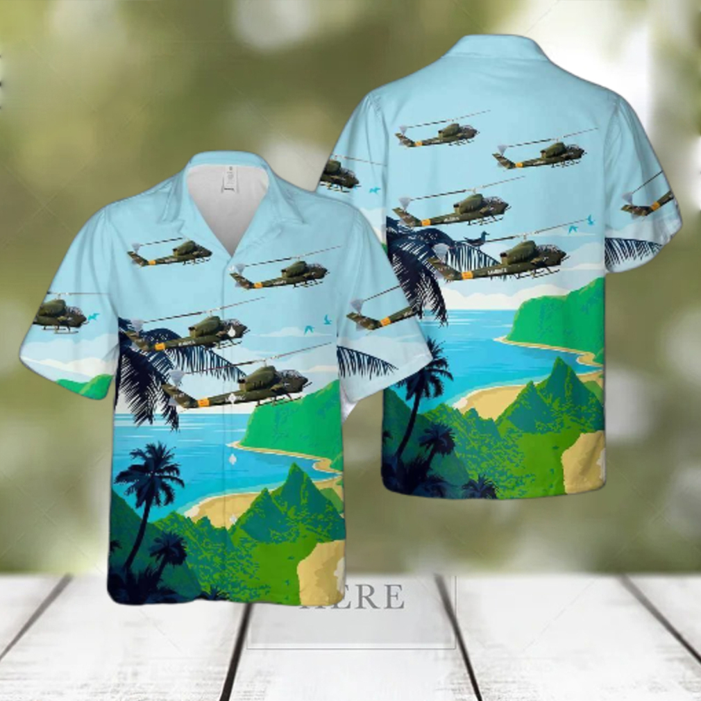 Men's Short Sleeve Hawaiian Shirt in Optic Banana Leaf