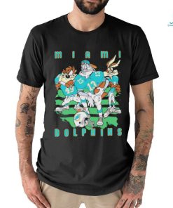 Bugs Bunny Tasmanian Devil Wile E. Coyote Miami Dolphins shirt