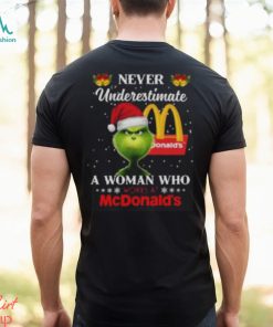 Christmas 2023The Grinch Santa Hat Never Underestimate a Woman who Works at McDonald’s shirt