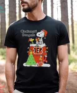 Christmas Snoopy Cincinnati Bengals Shirt