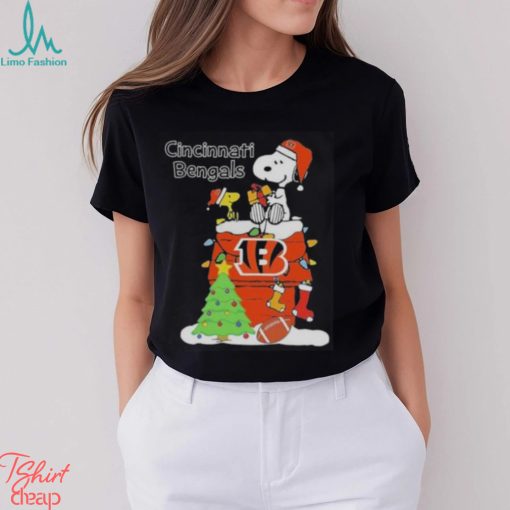 Christmas Snoopy Cincinnati Bengals Shirt