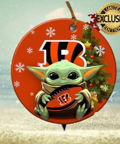 Cincinnati Bengals Baby Yoda NFL Christmas Decorations Ceramic Ornament