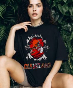 Cleveland cavaliers Cleveland guardians Cleveland browns ripping tearing through logo batman Shirt