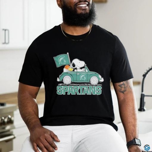 Design Blyth spartans Peanuts Snoopy car cartoon sports shirt