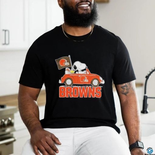 Design Cleveland browns Peanuts Snoopy car cartoon sports shirt