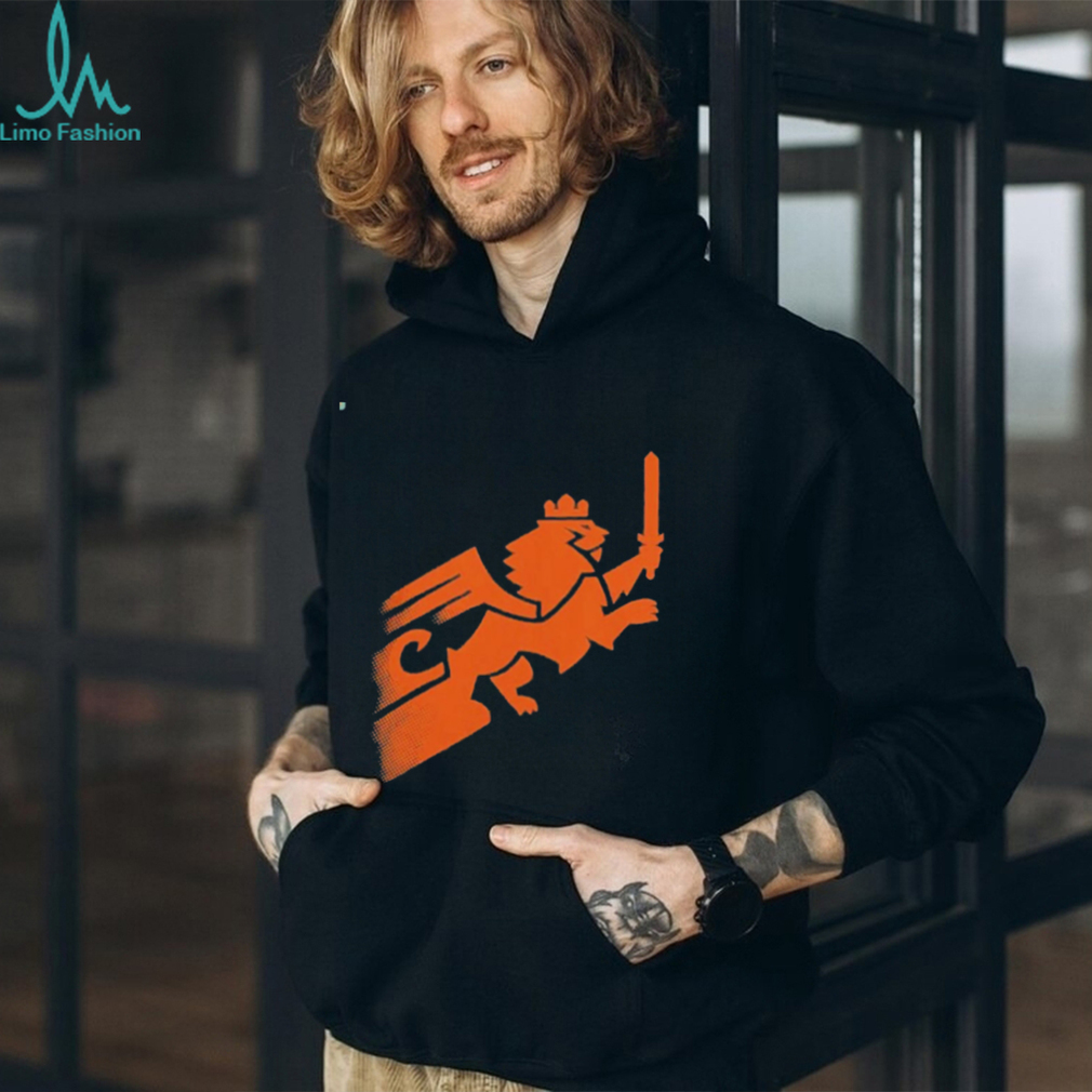 FC Cincinnati Streaking Lion With Sword shirt FC Cincinnati Streaking Lion With Sword shirt