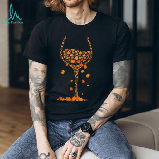 Glass of Wine Maple Leaf Autumn Fall Funny Drink Wine Lover Classic T Shirt