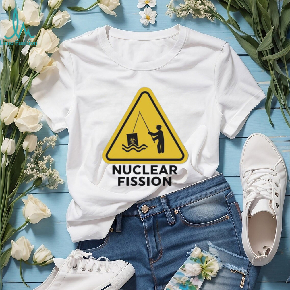 Gotfunny nuclear fission 2023 shirt Gotfunny nuclear fission 2023 shirt