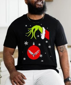 Grinch hand holding Chevrolet Corvette ornament shirt