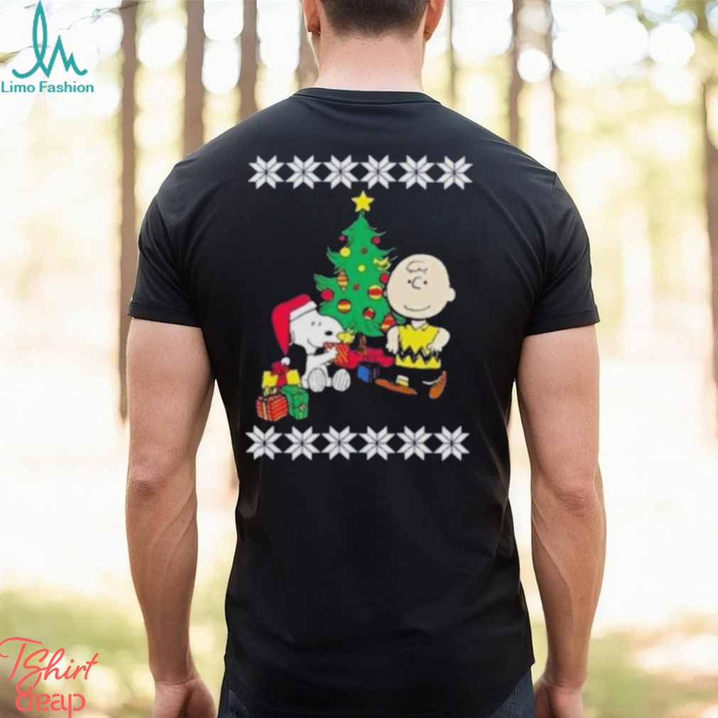 Snoopy holiday sweater hot sale