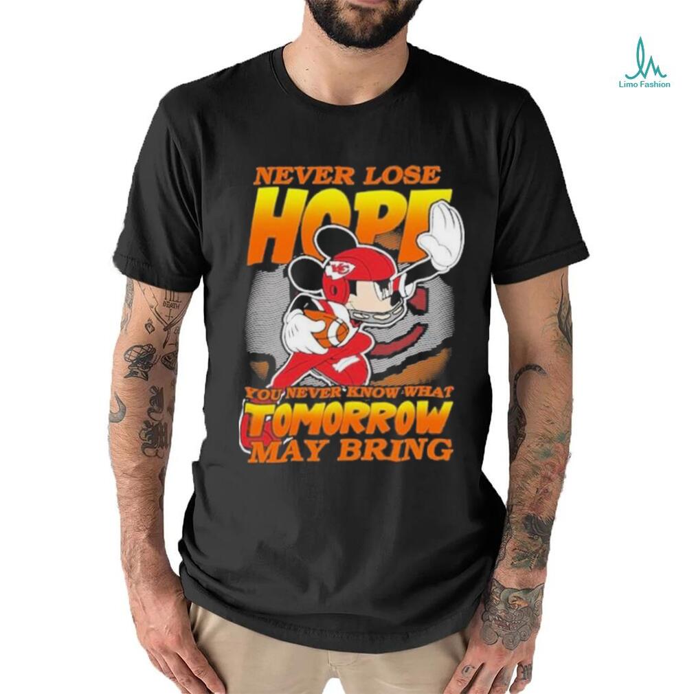 Kansas City Chiefs NFL Football Mickey Disney Never Lose Hope Shirt Kansas City Chiefs NFL Football Mickey Disney Never Lose Hope Shirt