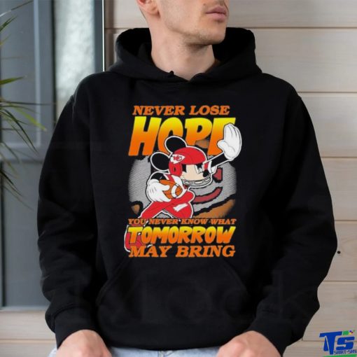 Kansas City Chiefs NFL Football Mickey Disney Never Lose Hope Shirt