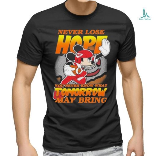 Kansas City Chiefs NFL Football Mickey Disney Never Lose Hope Shirt