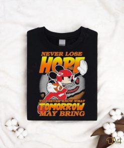 Kansas City Chiefs NFL Football Mickey Disney Never Lose Hope Shirt