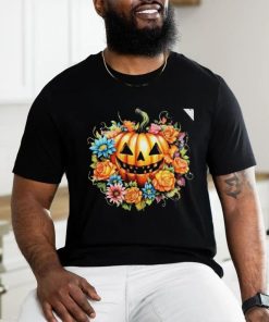 Kawaii Halloween Jack O Lantern With Pumpkin And Flowers T Shirt