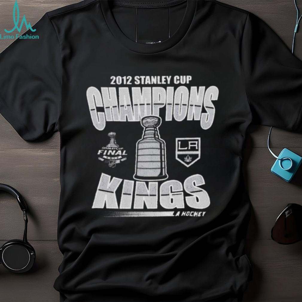 Los Angeles Kings Retro Brand Womens 2014 NHL Stanley Cup Champions T-Shirt