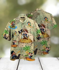 MICKEY’S TREASURE HUNTING HAWAIIAN SHIRT