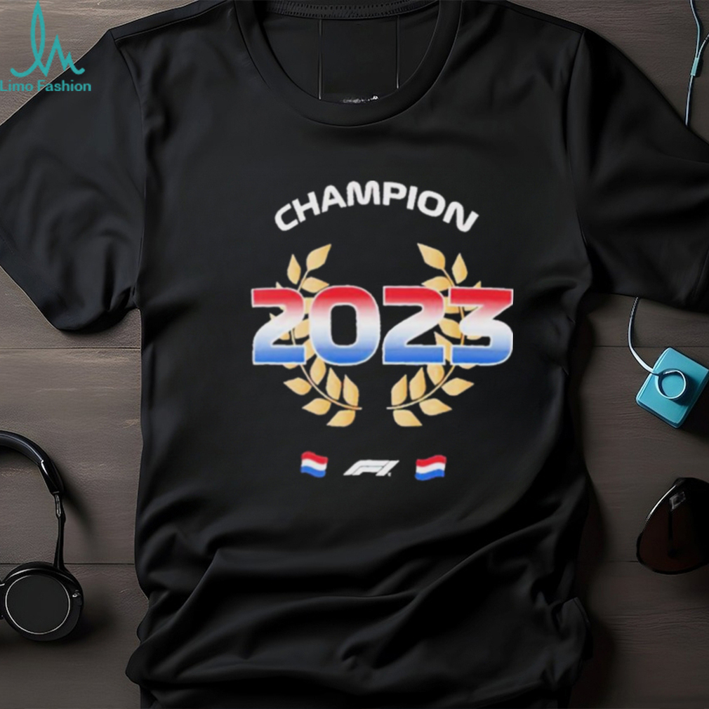 Max Verstappen 33 Champion 2022 hot T-Shirt, hoodie, sweater, long sleeve  and tank top