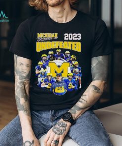 Michigan Wolverines 2023 Undefeated signatures shirt