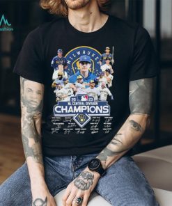 Milwaukee Brewers Team 2023 Al East Division Champions signatures shirt