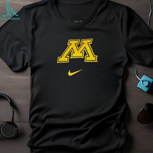 Minnesota Golden Gophers Nike Spotlight Raglan Performance T Shirt