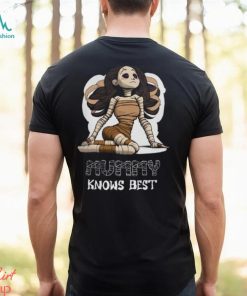 Mummy Knows Best Funny Halloween T Shirt