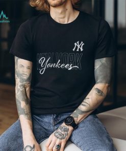 New York Yankees Fanatics Branded Over Under Shirt