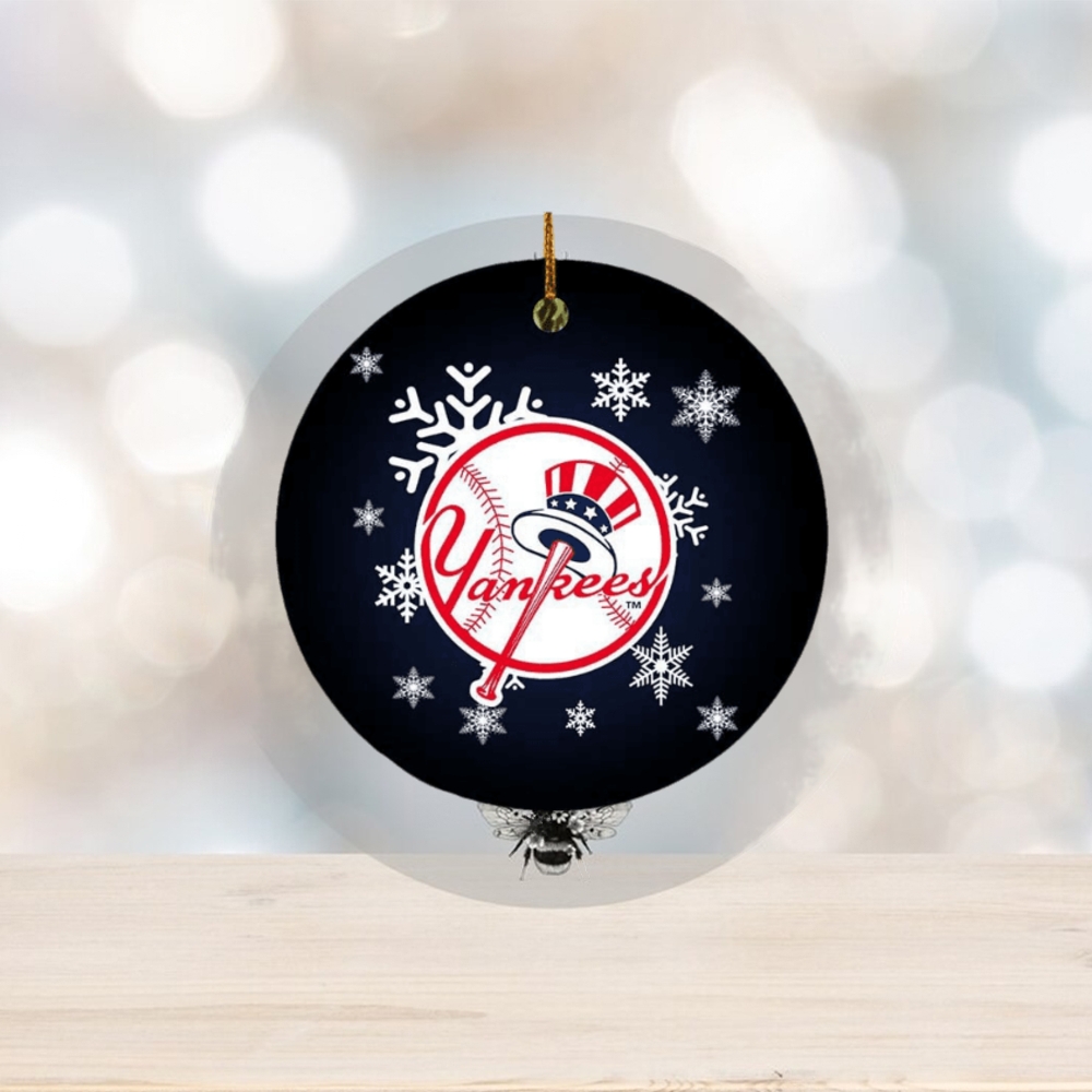 New York Yankees MLB Custom Name 2023 Holiday Gifts Christmas Decorations  Ornament - Limotees