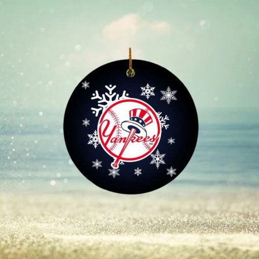 New York Yankees MLB Custom Name 2023 Holiday Gifts Christmas Decorations Ornament