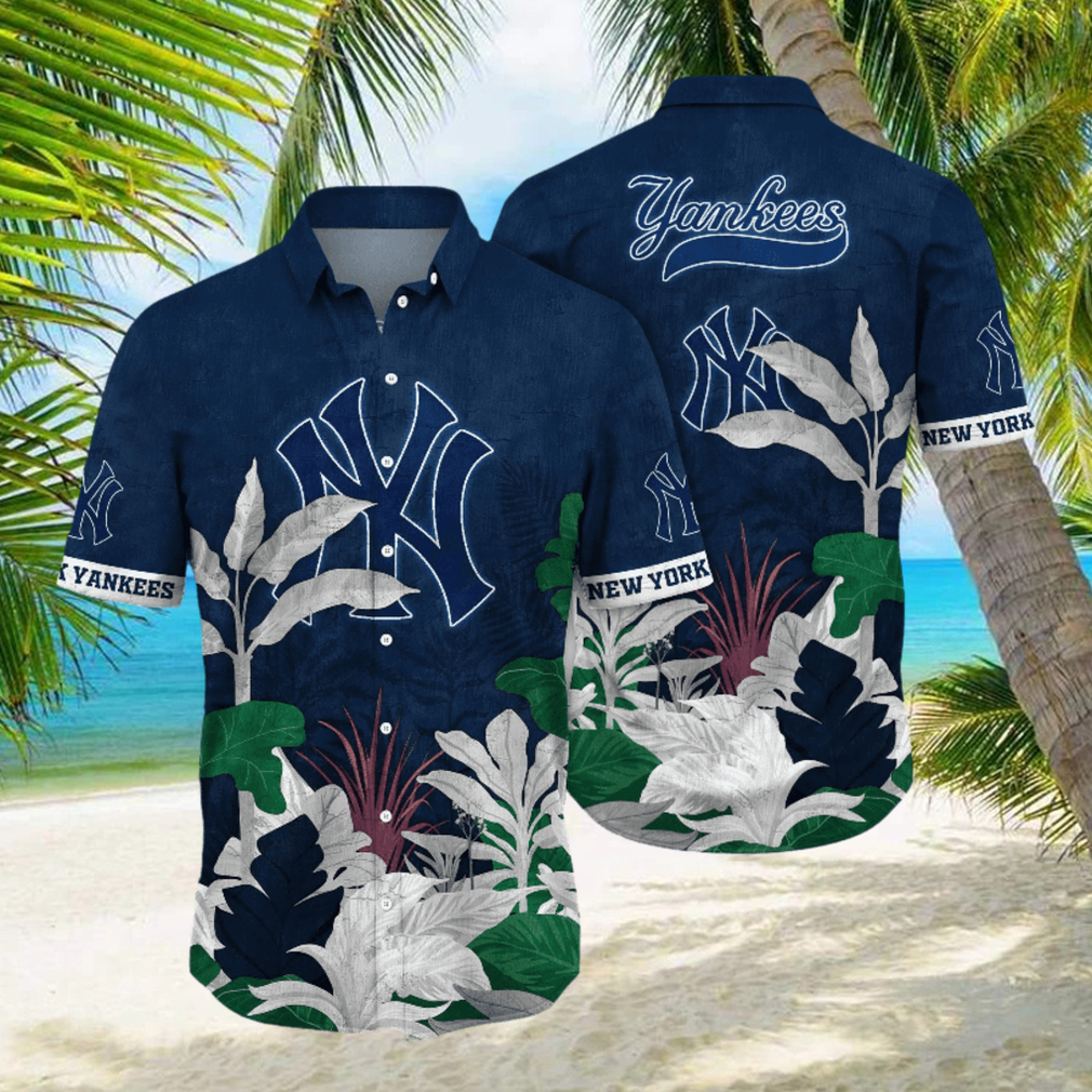 New York Yankees MLB Hawaiian Shirt Beach Balls Aloha Shirt - Limotees
