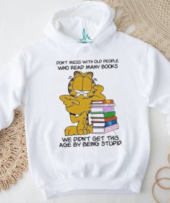 Official Don’t Mess With Old People Who Read Many Books Shirt