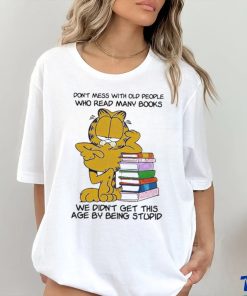 Official Don’t Mess With Old People Who Read Many Books Shirt