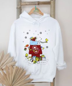 Official Oklahoma Sooners Santa Snoopy Wish You A Merry Christmas T Shirt