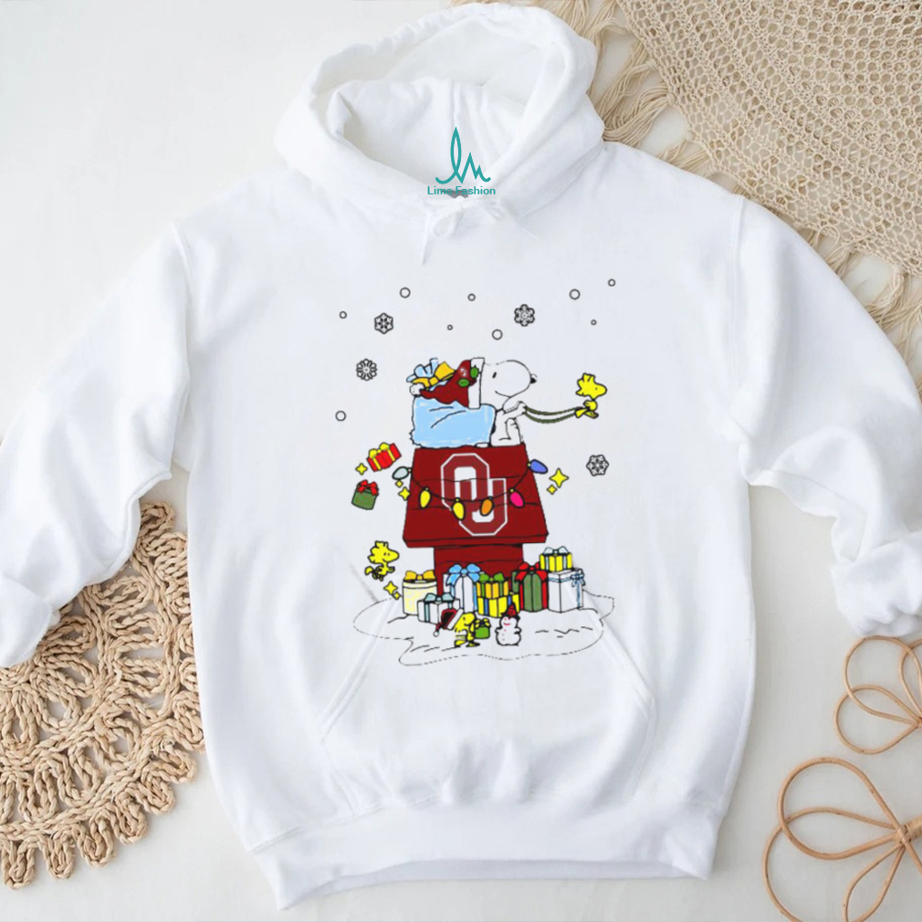 Official Oklahoma Sooners Santa Snoopy Wish You A Merry Christmas T Shirt Official Oklahoma Sooners Santa Snoopy Wish You A Merry Christmas T Shirt