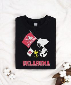 Peanuts Snoopy And Woodstock Parade Flag Oklahoma Sooners Shirt
