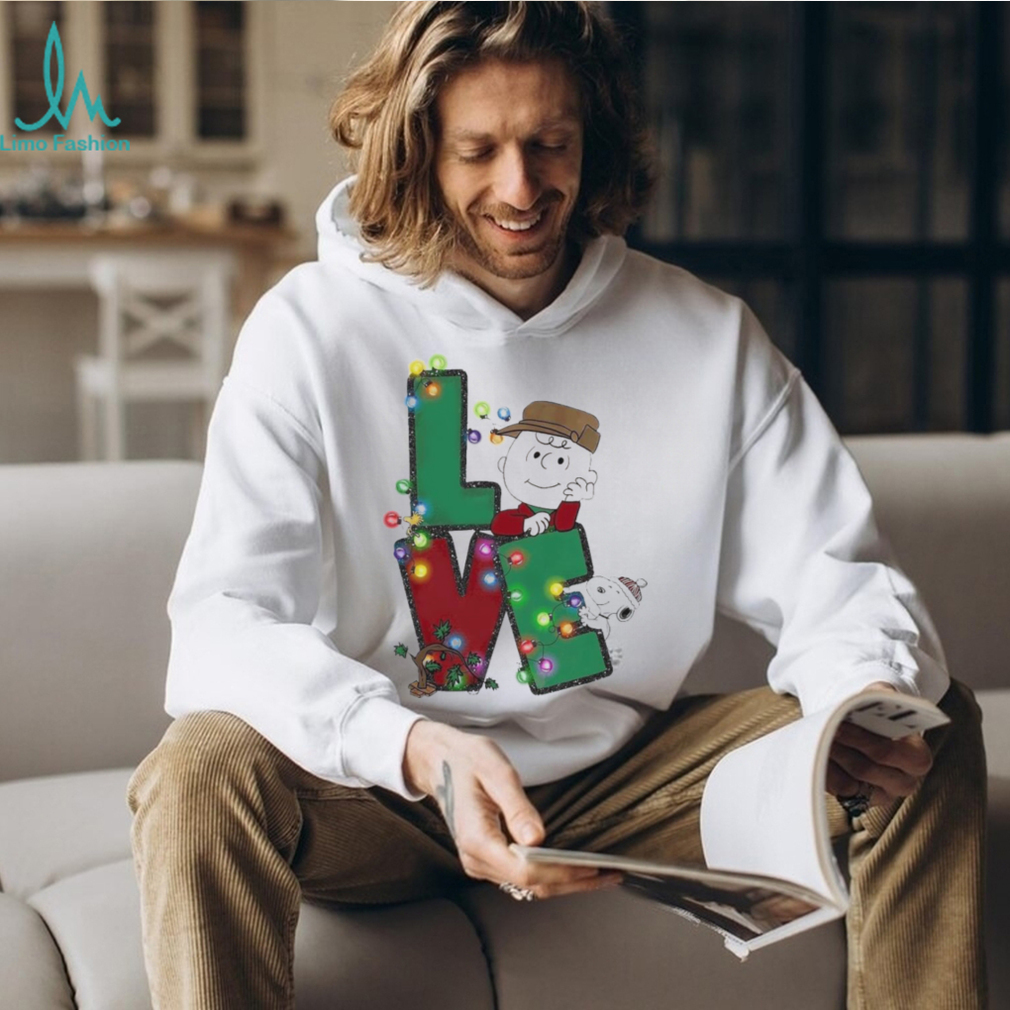 Snoopy and Charlie Brown love christmas shirt Snoopy and Charlie Brown love christmas shirt